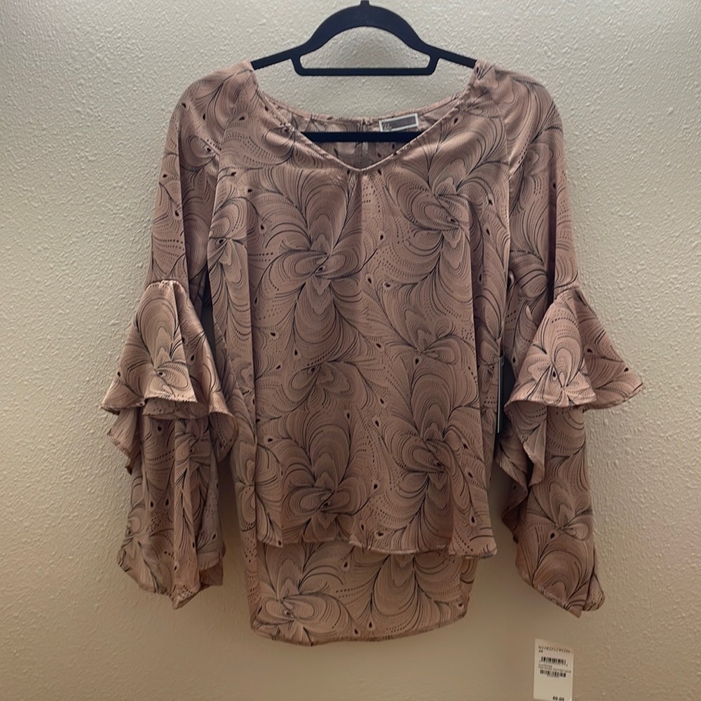 Chelsea28 Drapey satin Blouse Ruffle Bell Sleeve, pink adobe feather wave. XS.
